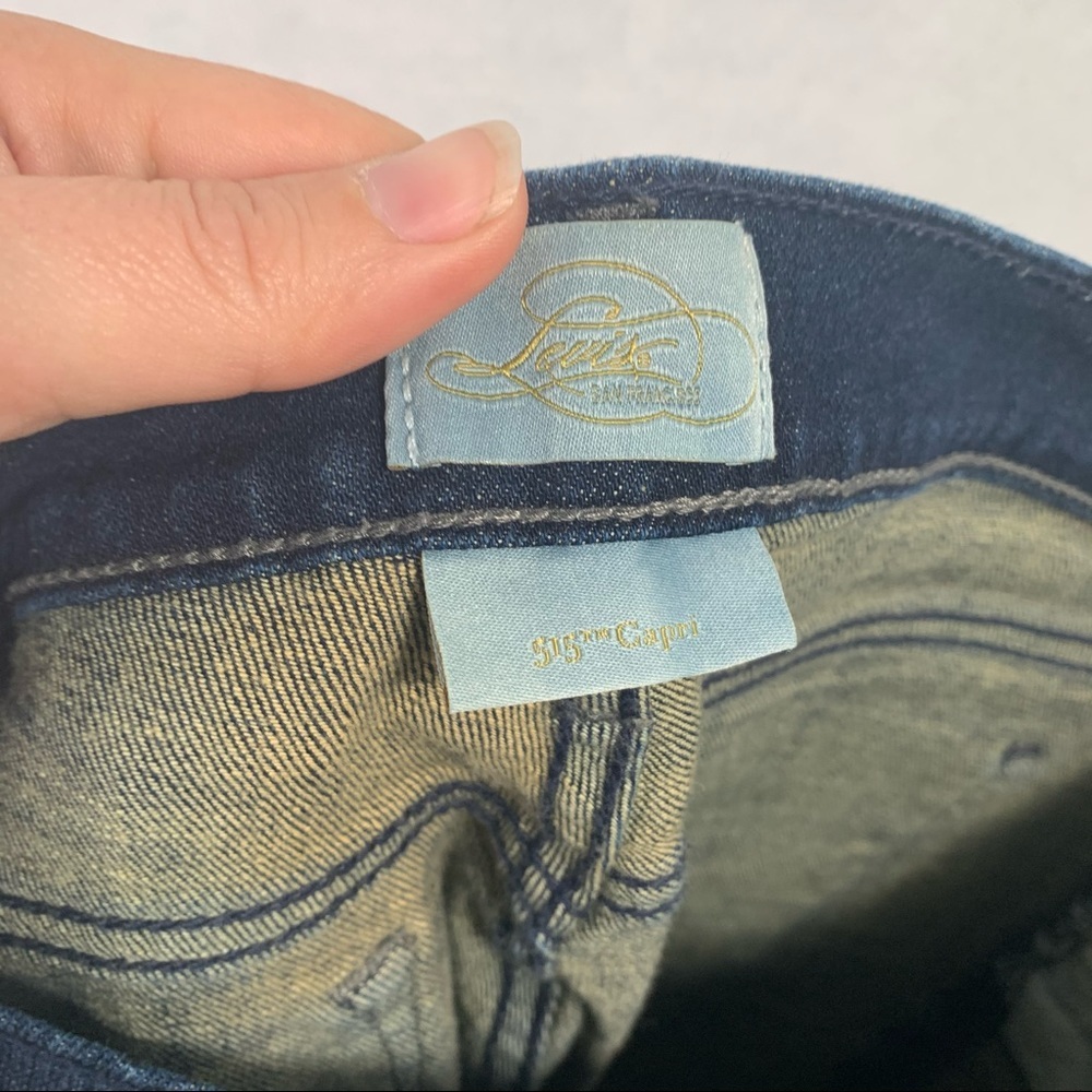 Levi’s 515 Cuffed Capris - Picture 8 of 14
